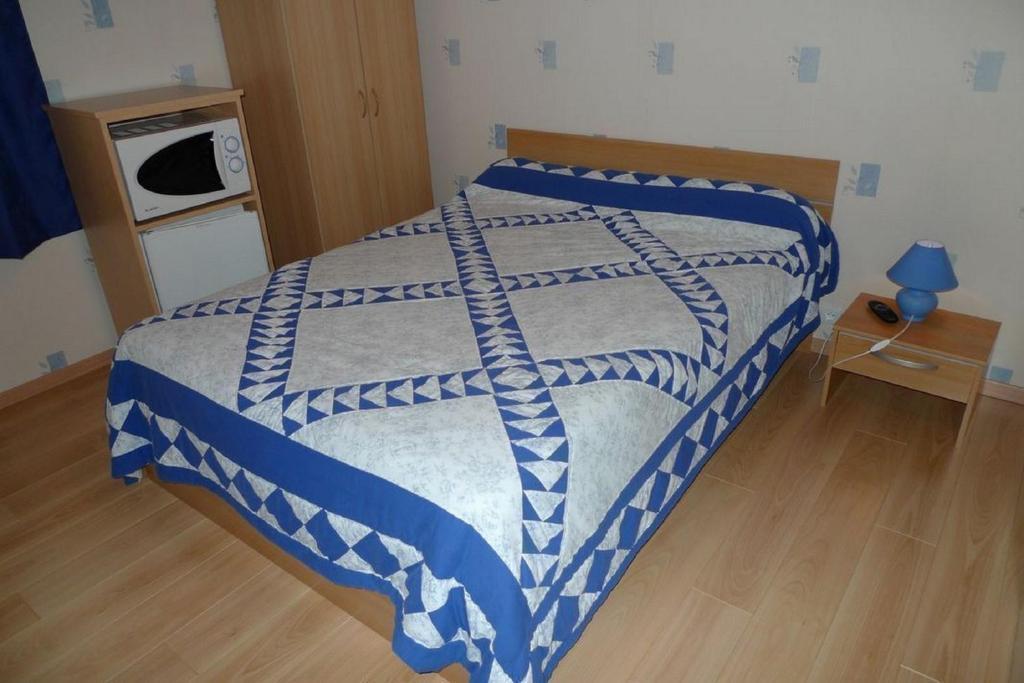 Chambres D'Hotes Mazurier Cozes Habitación foto